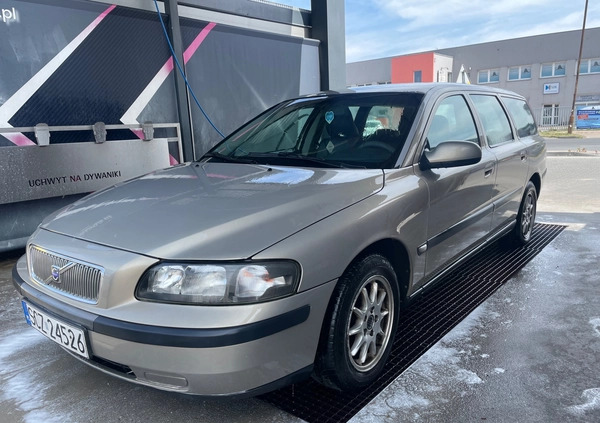 Volvo V70 cena 3800 przebieg: 395000, rok produkcji 2003 z Częstochowa małe 37